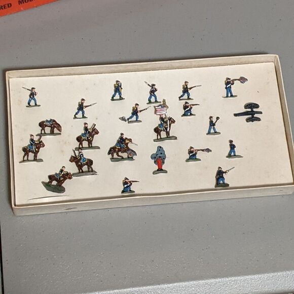 SA Sculptured models union troops miniatures' in O.B. collectibles #6003 - Picture 1 of 12
